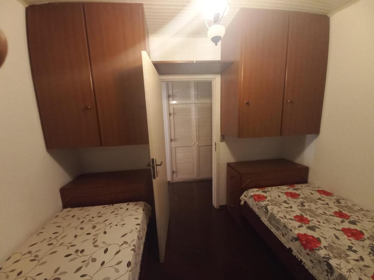 Chacara Em Condominio A Beira Da Represa Para Locacao Familiar Ibiuna Ngoại thất bức ảnh